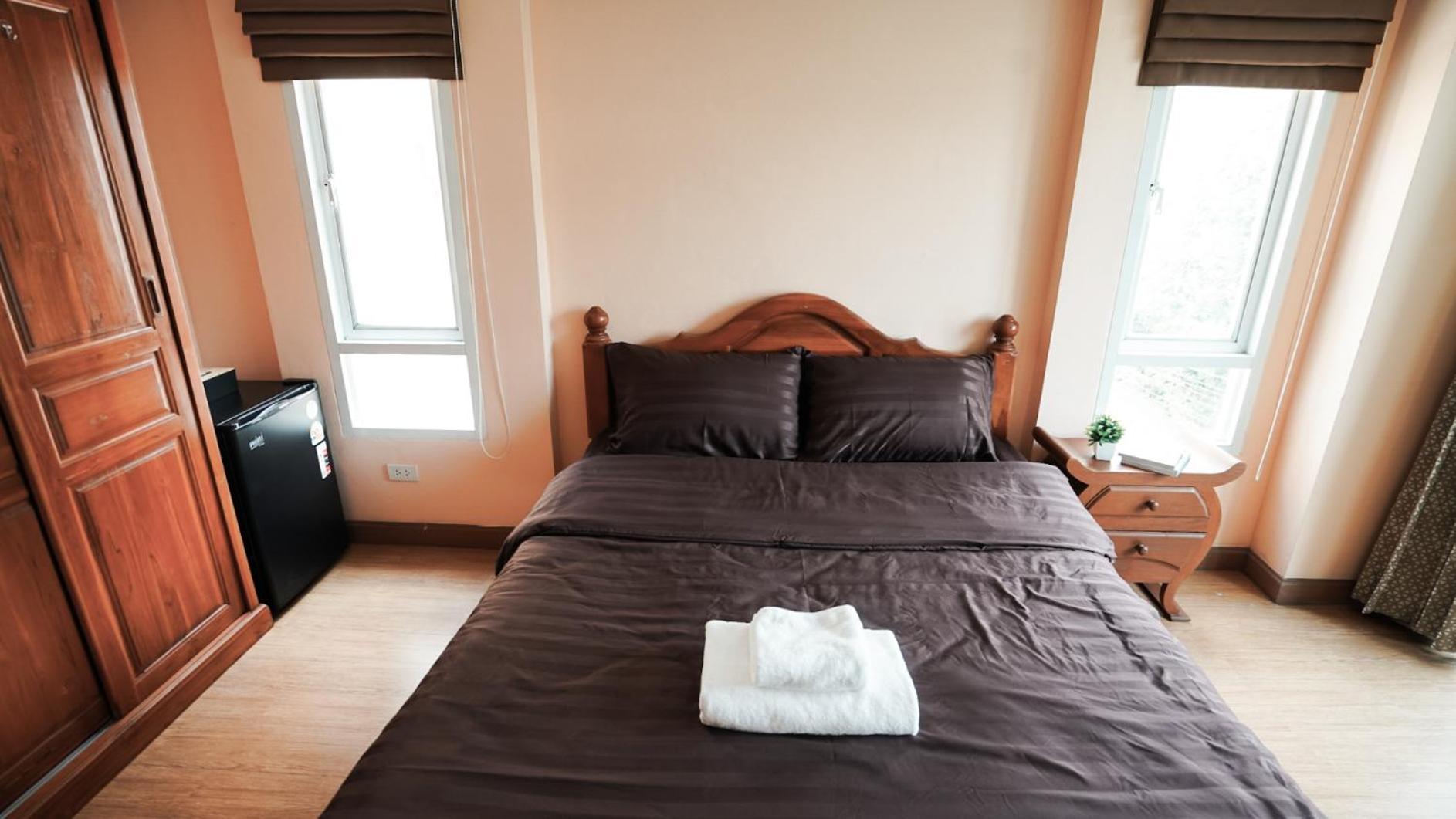 bahay-panuluyan One Deves *